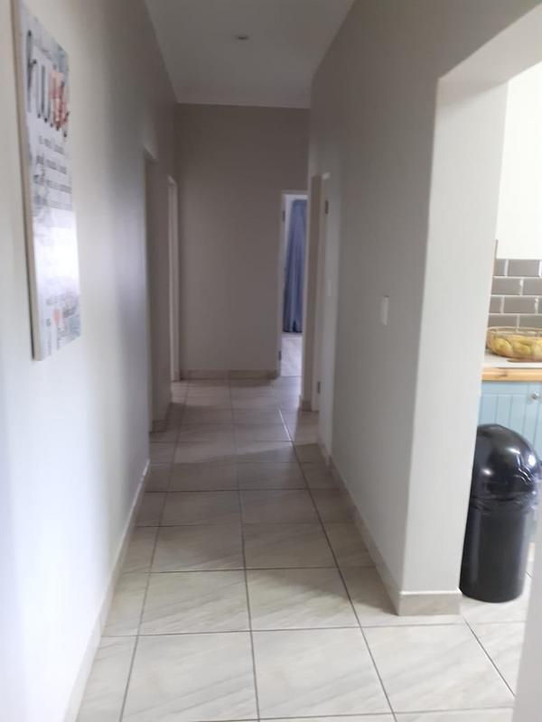 3 Bedroom Property for Sale in Albertinia Western Cape